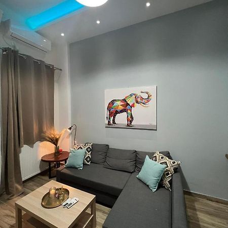 Kalamata City Loft Apartment Bagian luar foto