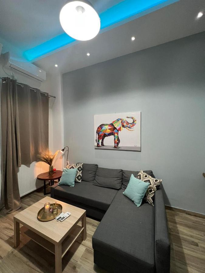 Kalamata City Loft Apartment Bagian luar foto
