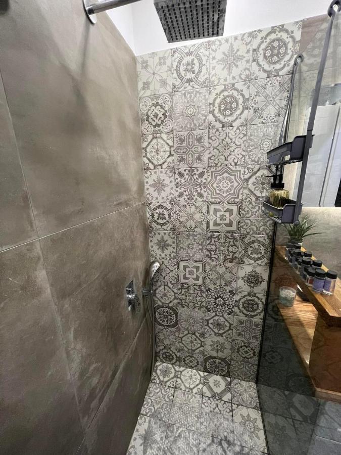 Kalamata City Loft Apartment Bagian luar foto