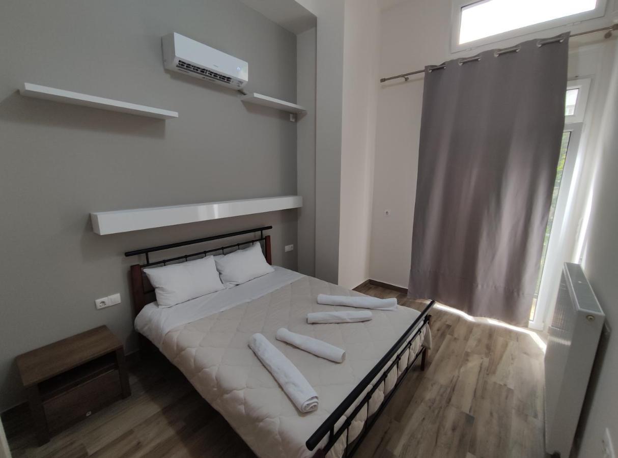 Kalamata City Loft Apartment Bagian luar foto